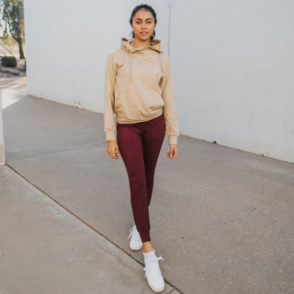 Senita Studio Skin Joggers Size M